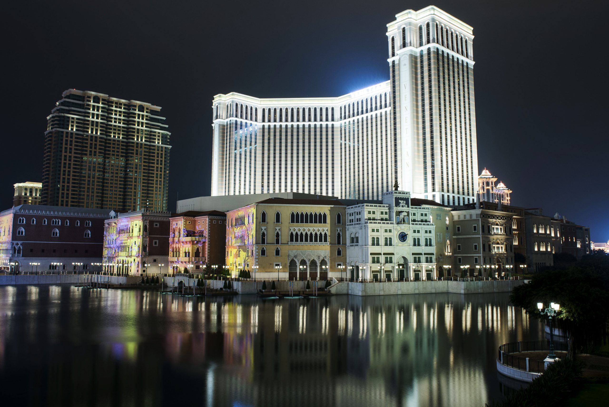 Las Vegas Sands Still Considers Establishing Casinos In Texas Scaled 